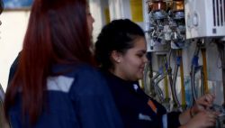 Viña del Mar y Quilpué: ofrecen curso de gasfitería gratuito para mujeres