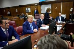 Nominan a los tres jurados en el juicio contra Trump
