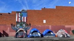 EE.UU.: Multa y prisión a los indigentes por dormir en la calle
