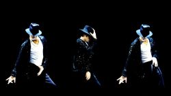 Chaqueta de Michael Jackson, subastada por una suma  extraordinaria