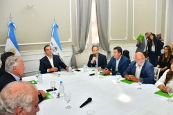 En Goya, Valdés encabezó reunión de Gabinete ampliado