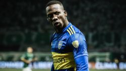 Buena noticia para Boca: Luis Advíncula extendió su contrato